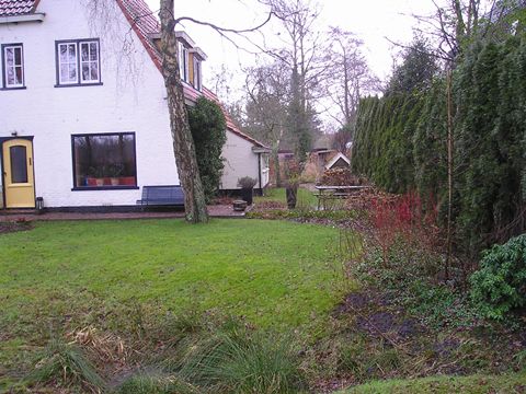 Vooraanzicht van de woning voor de verbouwing